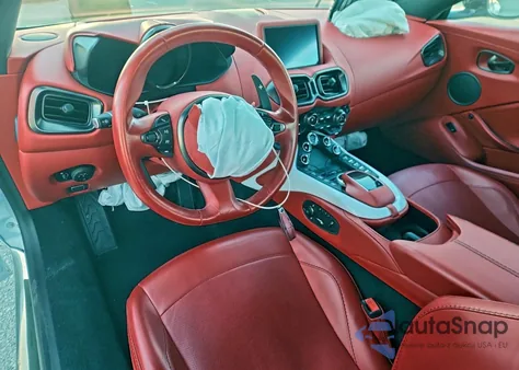 2019 Aston Martin Vantage z USA, uszkodzony, nr VIN SCFSMGAW0KGN01121